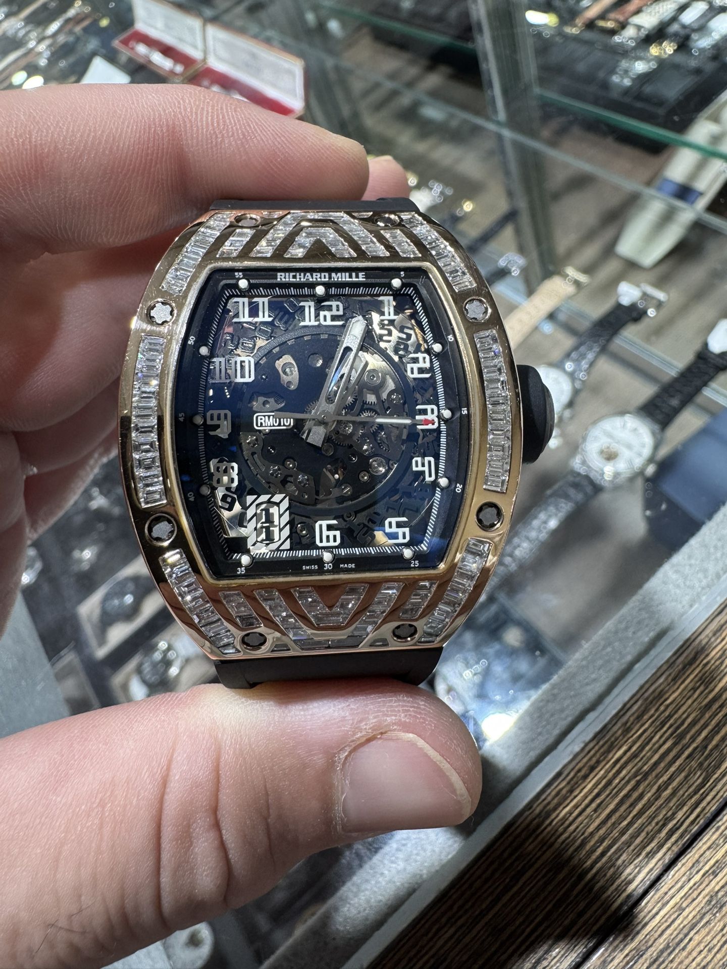 RM010