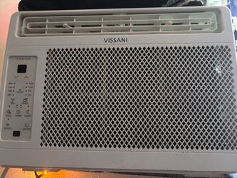 Vissani AC w/ Remote