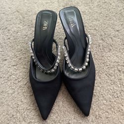 Zara Heels Size 37/ 6.5 US