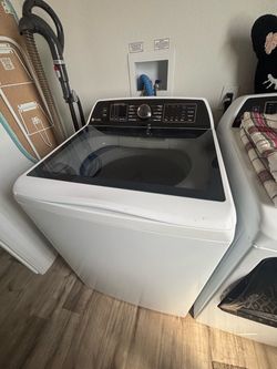 New Washer and Dryer Set (GE Profile)
