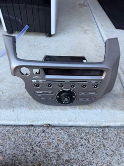 Honda Fit OEM CD MP3 Radio Head Unit
