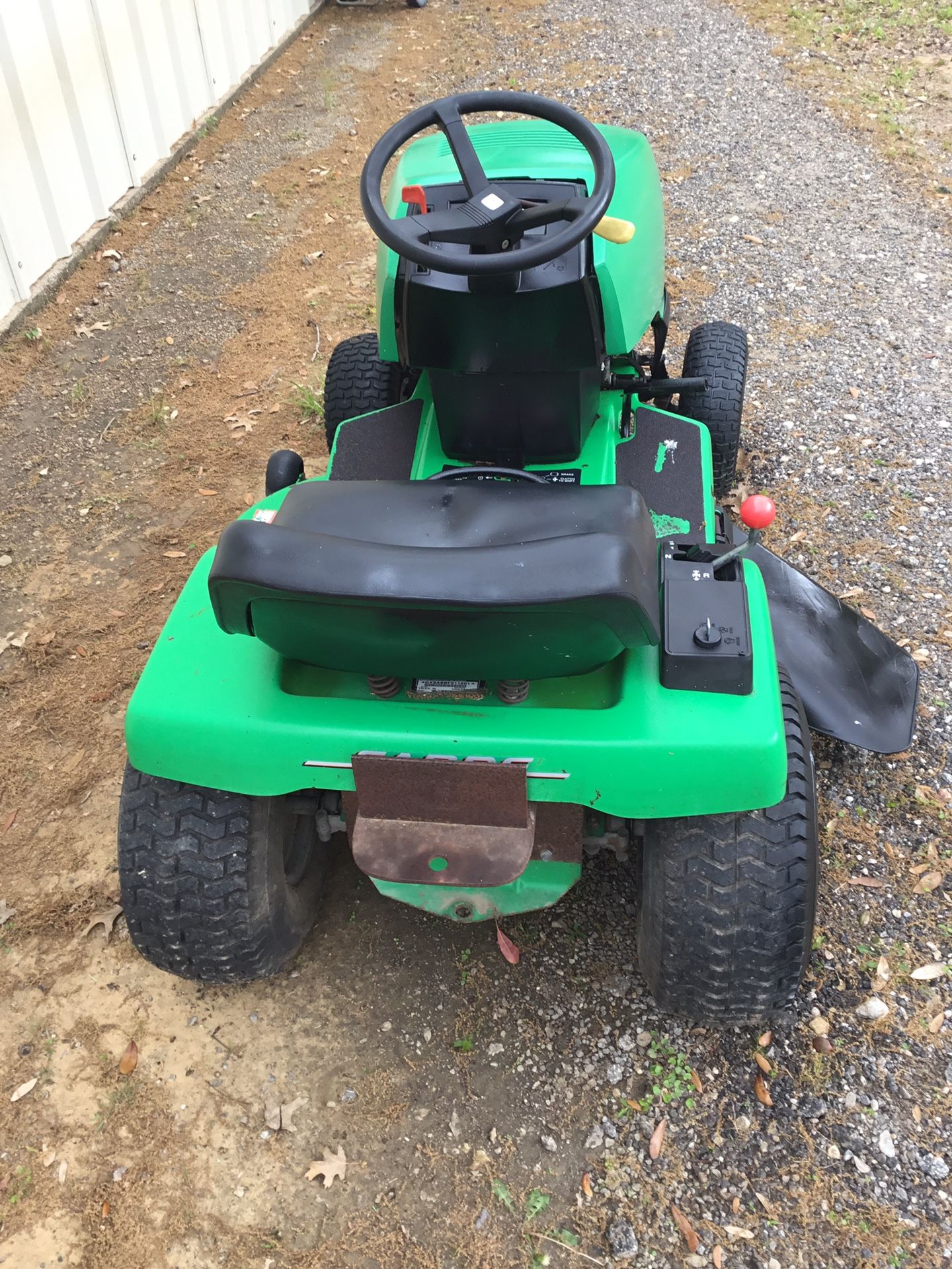 John Deer Riding Lawn Mower