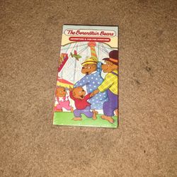 The Berenstain Bears - Adventure And Fun For Everyone
