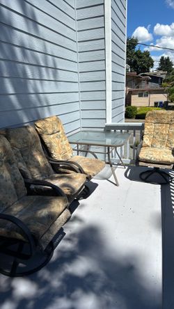 Free patio furniture
