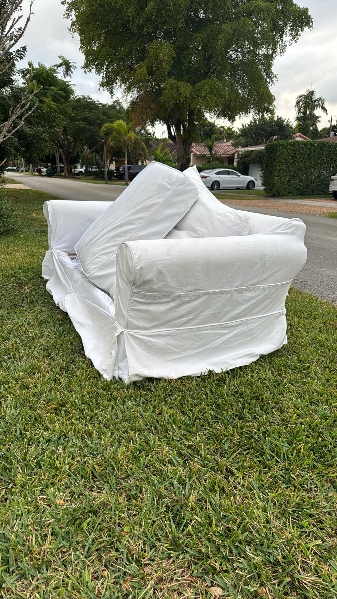Sleeper Sofa FREE, Curbside 5900 sw 34 St