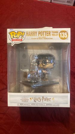 Harry Potter pushing trolley Funko Pop