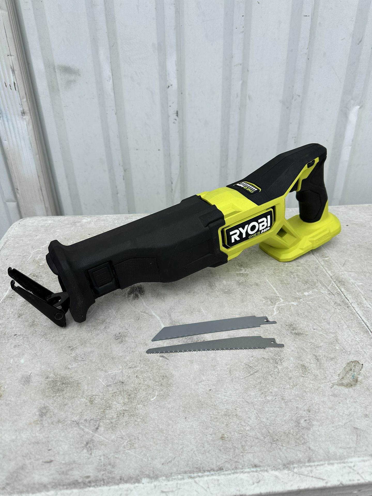 RYOBI TOOL ONLY  ONE+ HP 18V Brushless Cordless Reciprocating Saw.. USED $60