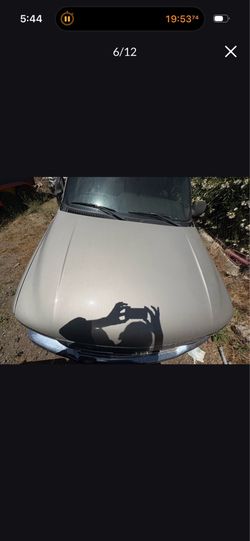2005 gmc sierra hood