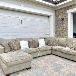 U Shape Sectional Sofa 