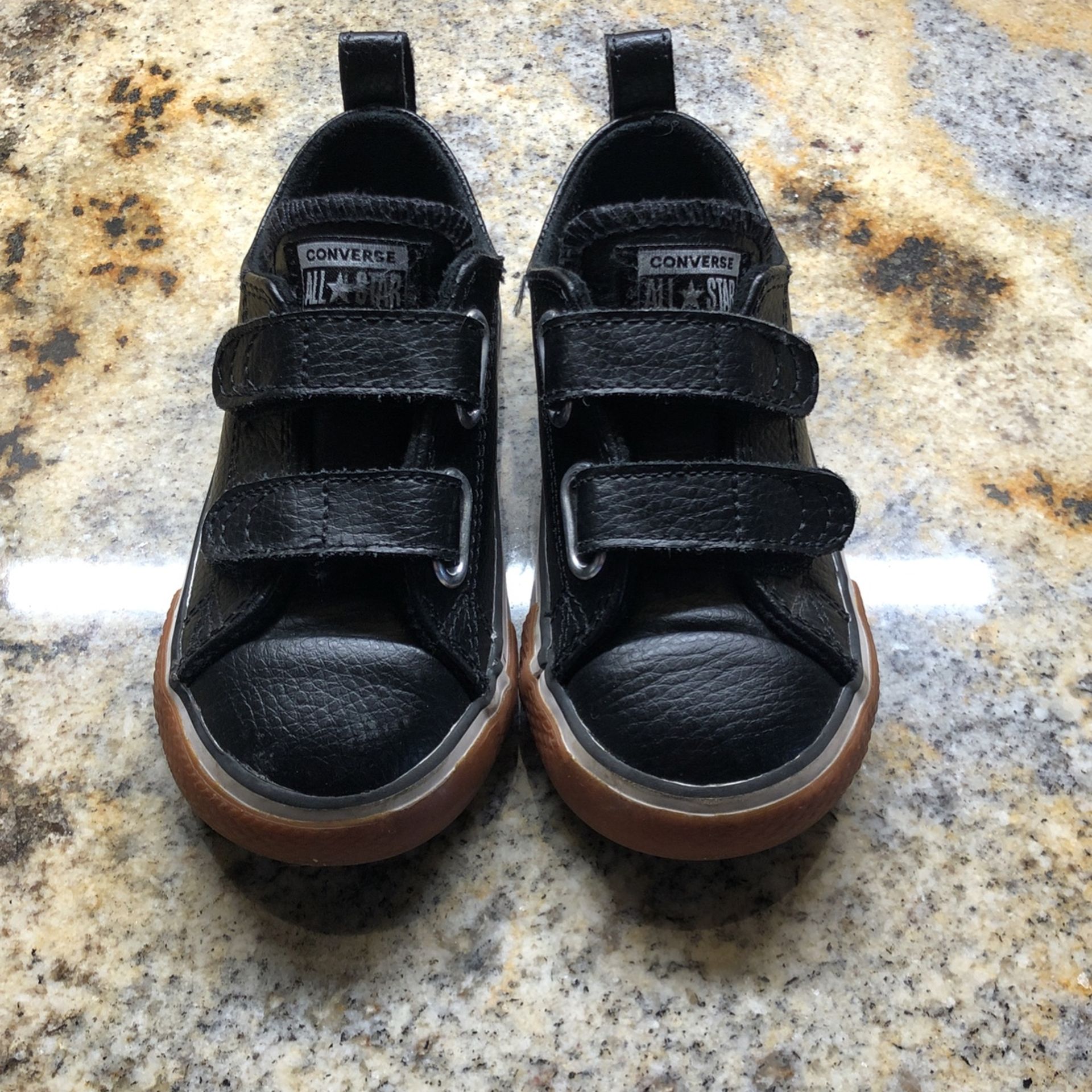 Converse All Star Leather Toddler Shoe Size 7