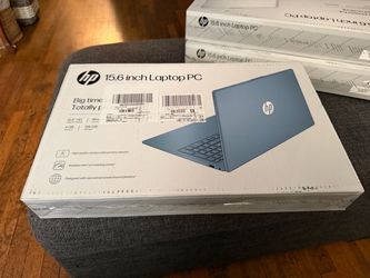 HP 15.6 inch HD Windows Laptop Intel N250 4GB 128GB UFS