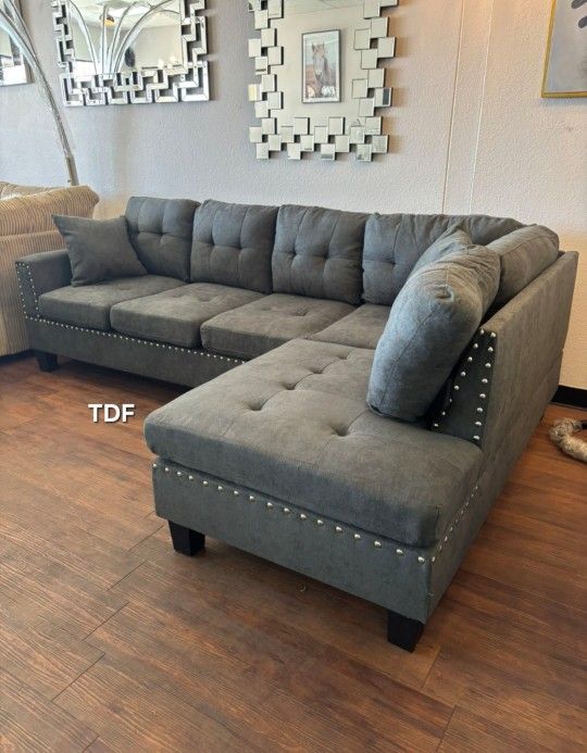 Brand New Ash Black Velvet Like Sectional Sofa Couch (4 Color Options) 