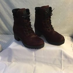 COUGAR BOOTS.  Real  Hair On Cow Fur Dyed.     Size:7