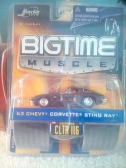 Big-time muscle '63 Chevy Corvette stingray