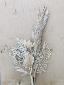 Dried flower bouquet - Pampas Palm - arrangement boho home wedding decor