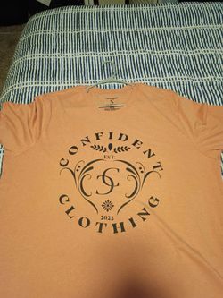 Confident Clothing 3x t-shirt