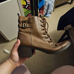 Brown Boots 