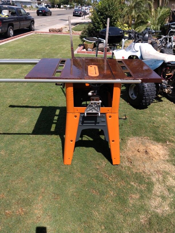 10" Ridge Cast Iron Table Saw