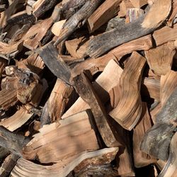 🎄FIREWOOD FOR SALE JUNIPER OAK MESQUITE PECAN CEDAR 🎄