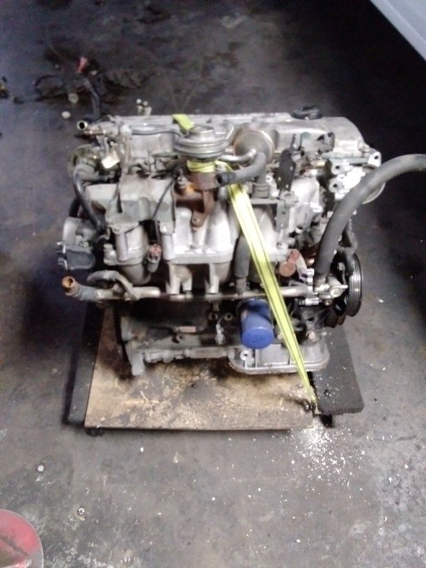 1998 To 2001 Nissan Altima 2.4 Complete Engine