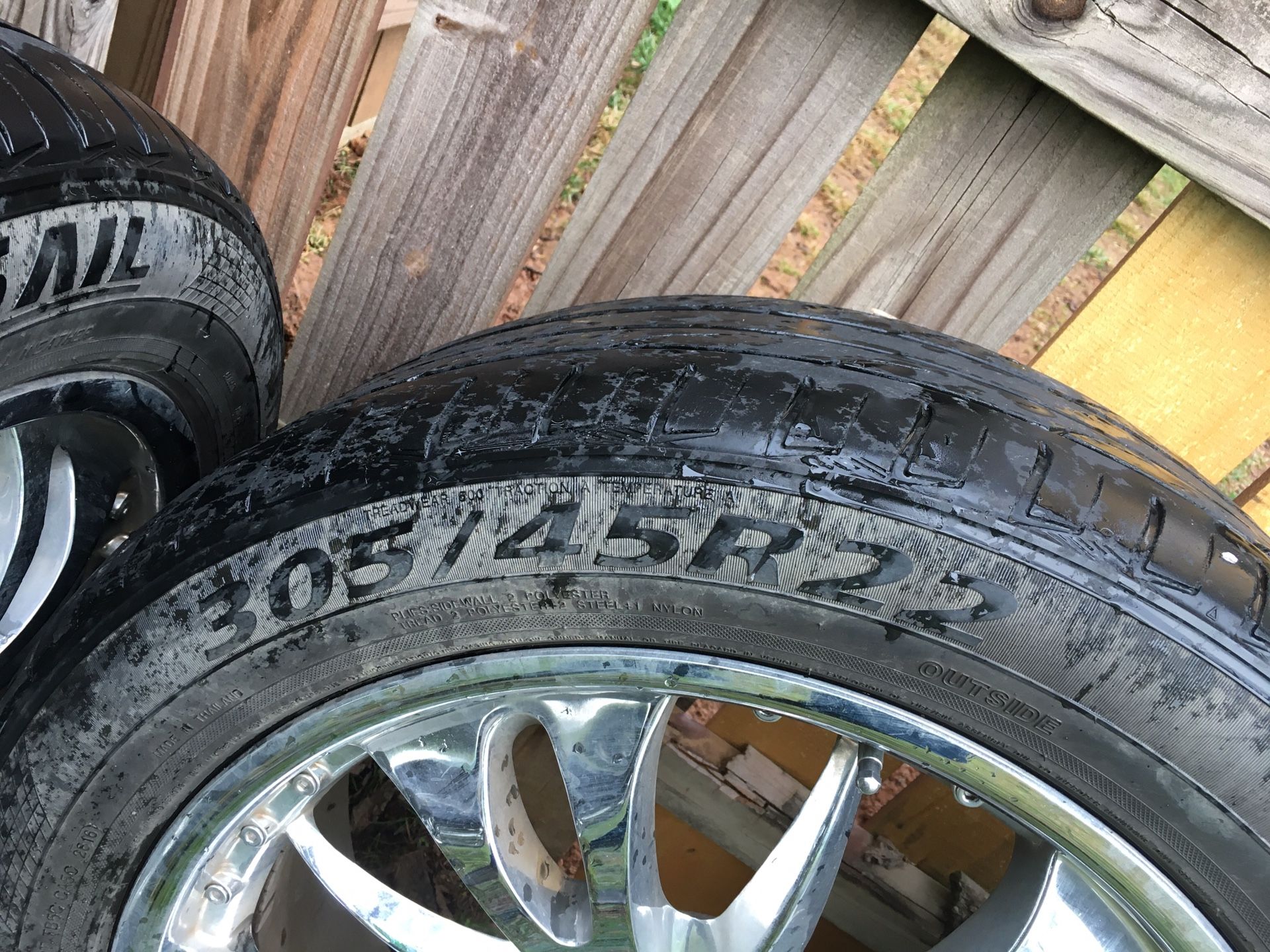 22” Universal fit wheels
