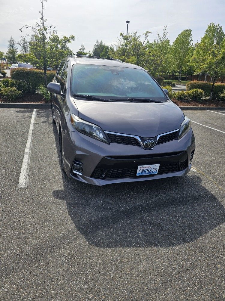 2020 Toyota Sienna