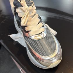 Alexander Mcqueens 9.5 