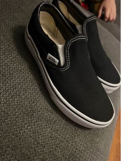 Vans slip on size 5 in women