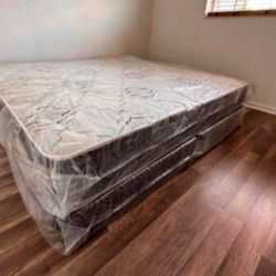 New KING SIZE MATTRESS WITH BOX SPRING SET COLCHONES NUEVOS KING SIZE 