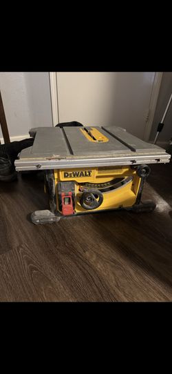 DeWalt Wood Cutter