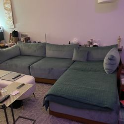 Bondi modular sectional
