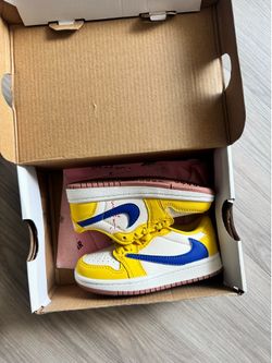 Size 10C jordan 1 low