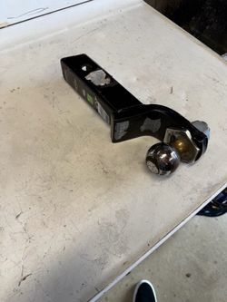 Tow hitch
