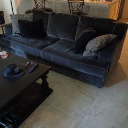 Ashley Furniture Sofa. Excellent Condition And Super Comfy