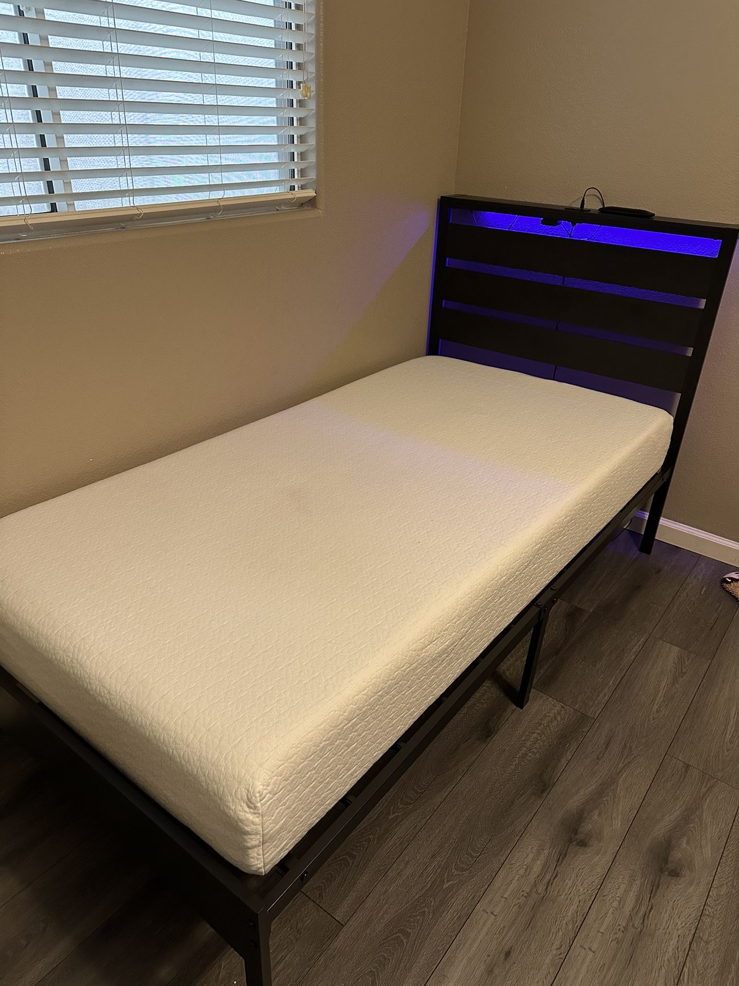 Twin Bed Frame 