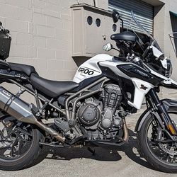 2018 TRIUMPH TIGER 1200 XRT

Clean Title Motorcycle 