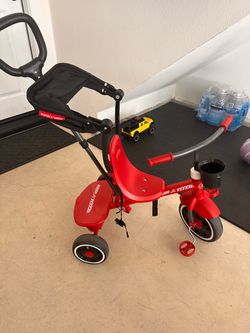 Radio flyer 3 in 1 tricycle