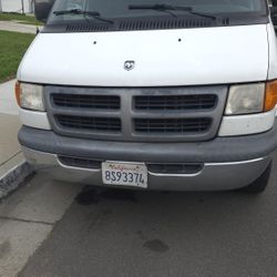 2003 Dodge Ram Van
