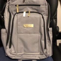 JuJuBe Be Right Back Unisex Travel Backpack, Diaper Bag with Memory Foam Changing Pad, Be Fashionably Organized Anywhere, Queen of the Nile
