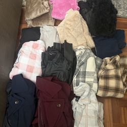Women’s clothes size Small and medium