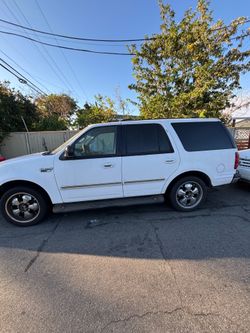 2001 Ford Expedition