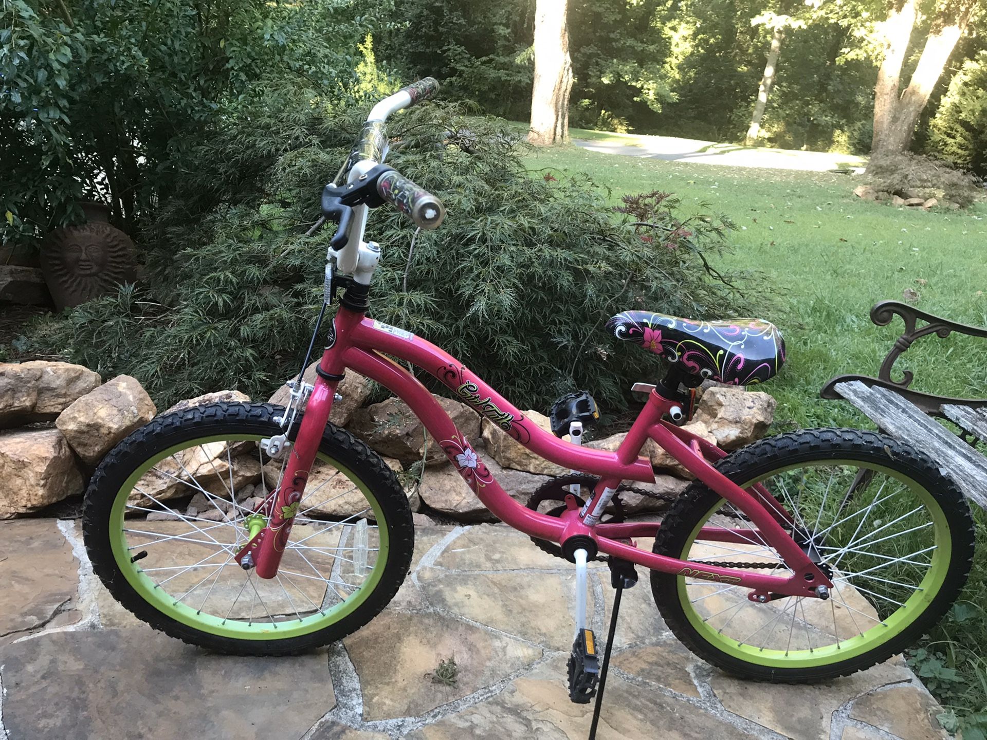 16” bike used good condition must pick up in Kennesaw off wade green road please serious buyers only