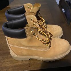 Youth Timberland boots Size 2