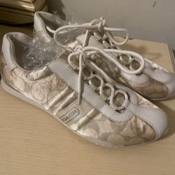🌸🍀💕Original Coach Women’s Shoes Kirby Like New
