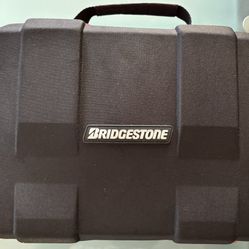 Bridgestone Complete Vehicle Emergency Kit