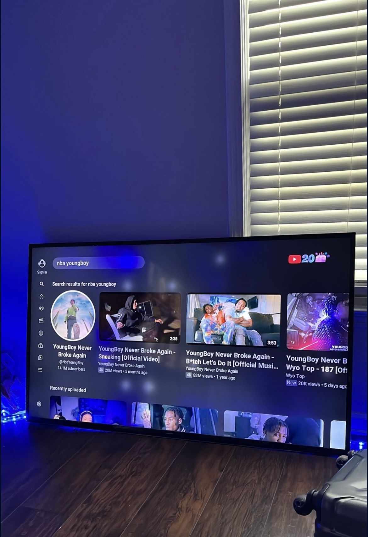 65inc Samsung Smart Tv With Remote