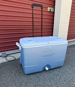 60 qts Rubimaid cooler