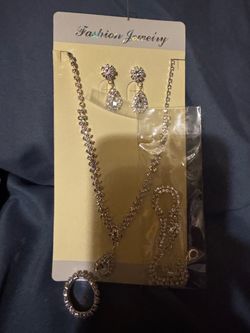 Costume jewelry absolutely adorable for women