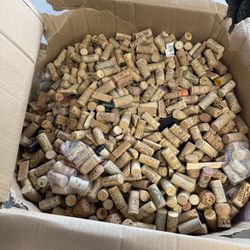 Bulk Wine Corks – Huge Lot