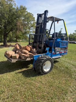 2013 Princeton 5,000 lbs capacity forklift
